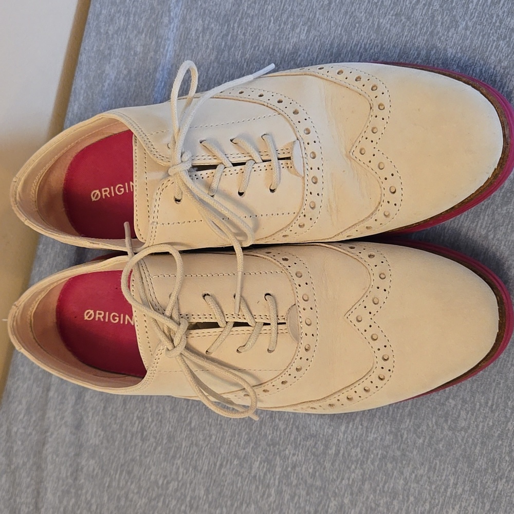 Cole Haan Original Grand wingtip Suede Oxfords 8